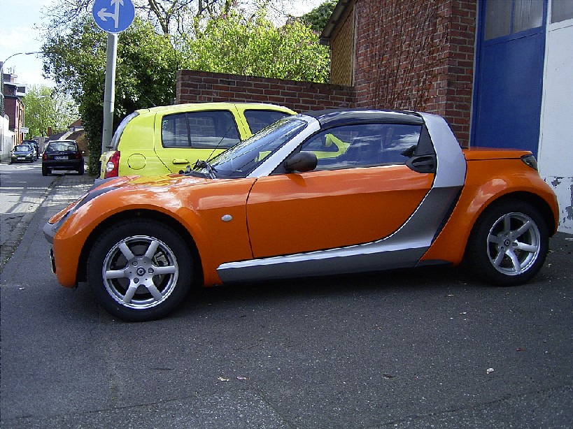 Smart_Roadster_orange.jpg